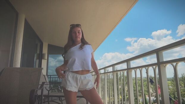 Full leaked Ariana white private onlyfans photo