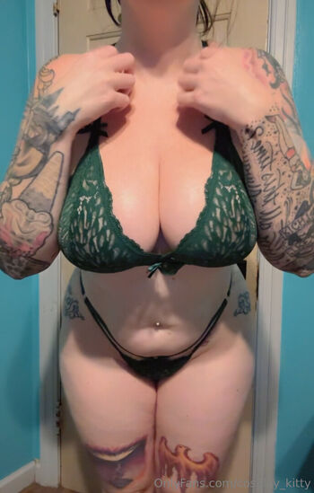 Full leaked Cosplay kitty private onlyfans photo