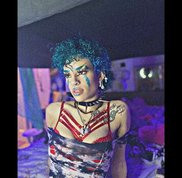 Full leaked Crystals nchantd private onlyfans photo