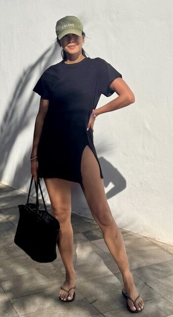 Full leaked Debbie le grainger private onlyfans photo
