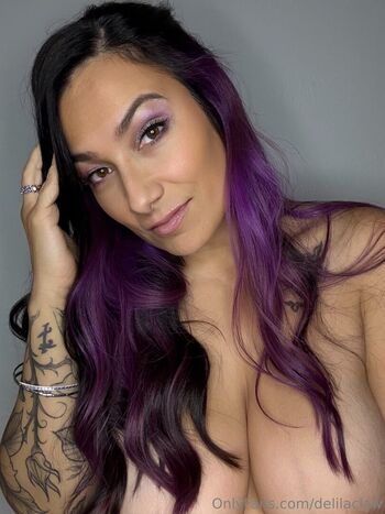 Delila Dez Claw