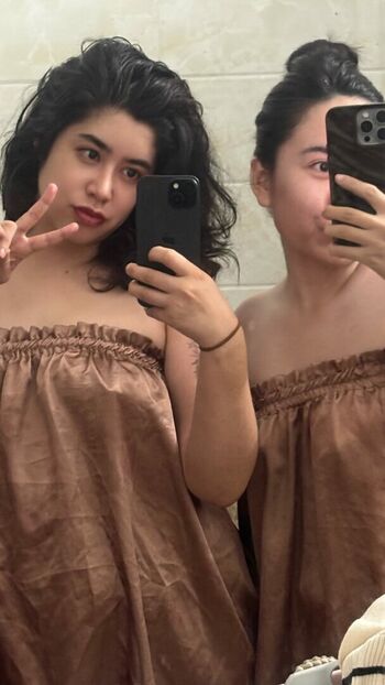 Full leaked Elisetran private onlyfans photo