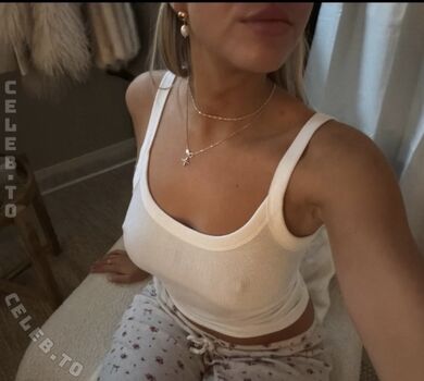 Full leaked Hannah bystrom private onlyfans photo