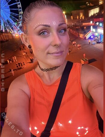 Full leaked Hotwife kle private onlyfans photo