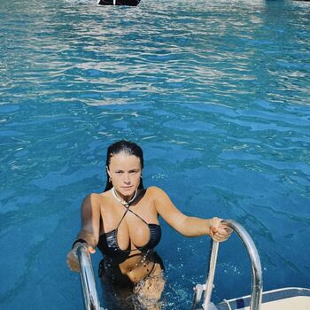Full leaked Isabella lauren private onlyfans photo