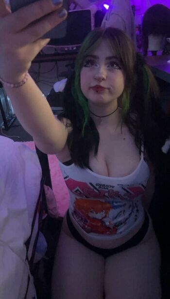 Full leaked Kttyvee private onlyfans photo
