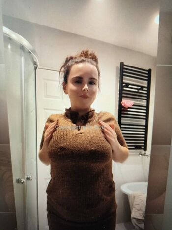 Full leaked Kirsty brittain  page private onlyfans photo