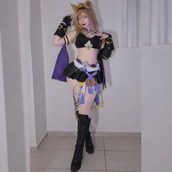 Full leaked Kitsumiuw page private onlyfans photo