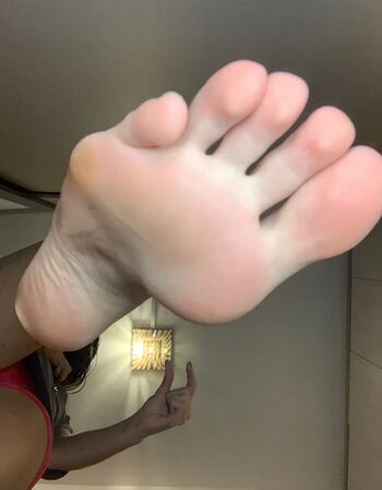 Full leaked Lalafeet private onlyfans photo