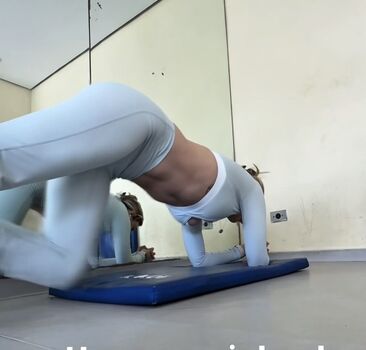 Full leaked Laura schadeck private onlyfans photo