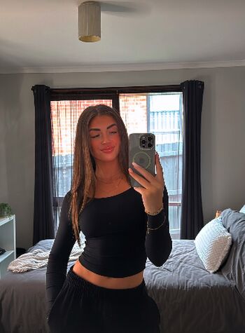 Lauren Calandriello