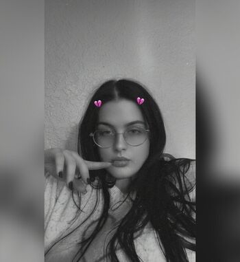 Full leaked Lauvlylu private onlyfans photo