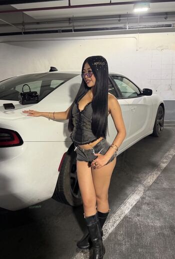 Full leaked Leela tran private onlyfans photo