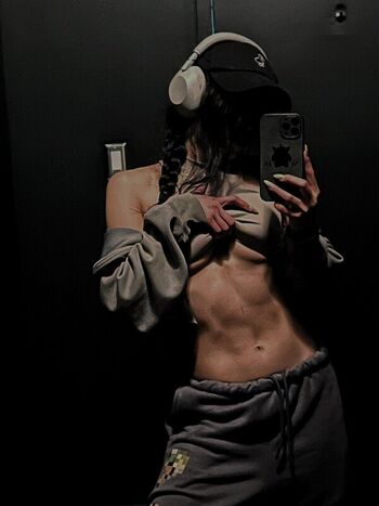 Full leaked Leezipotato private onlyfans photo