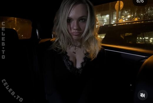 Full leaked Leni bahr page private onlyfans photo