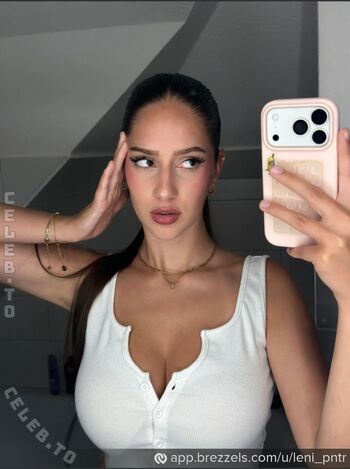 Full leaked Leni pntr private onlyfans photo