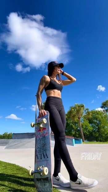 Full leaked Leticia bufoni private onlyfans photo
