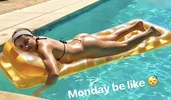 Full leaked Leticia bufoni private onlyfans photo