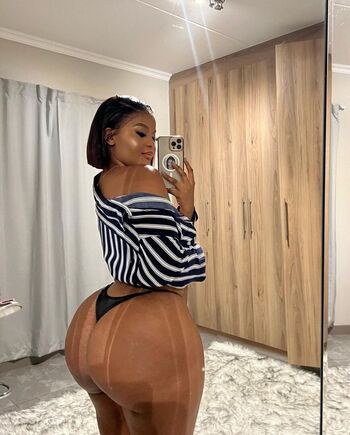 Full leaked Littest private onlyfans photo