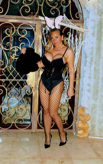 Full leaked Loredana nisturuc page private onlyfans photo
