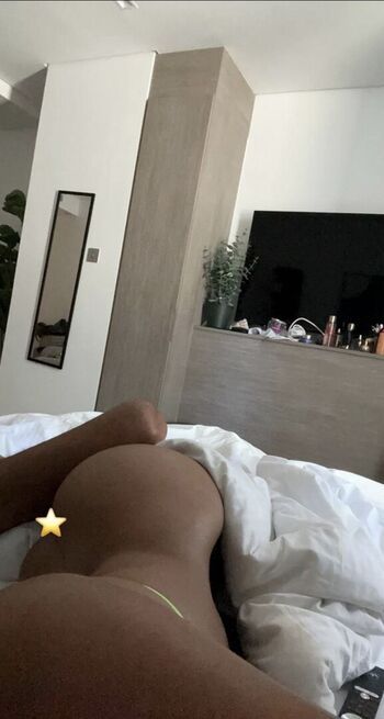 Full leaked Luxy capi private onlyfans photo
