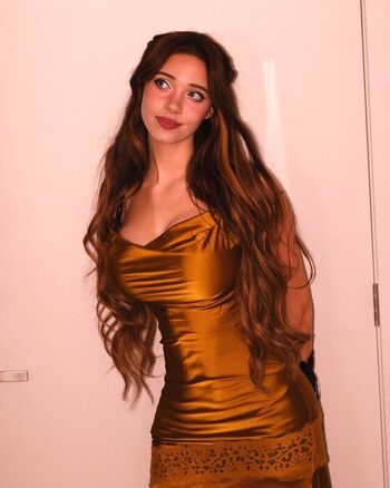 Full leaked Lydiaviolet private onlyfans photo