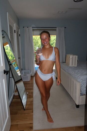 Full leaked Macimccarley private onlyfans photo