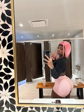 Full leaked Mayhashira private onlyfans photo