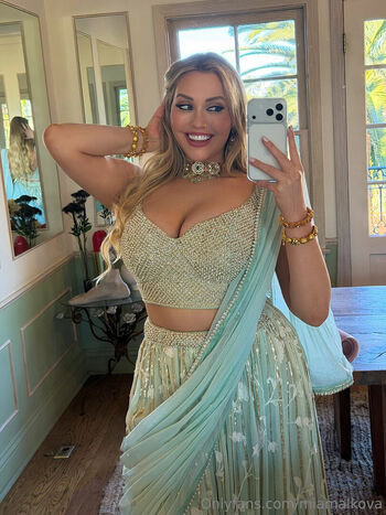 Full leaked Mia malkova private onlyfans photo