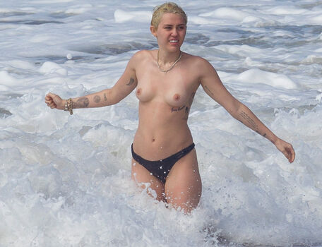 Full leaked Miley cyrus private onlyfans photo