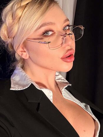 Full leaked Ogo margo private onlyfans photo