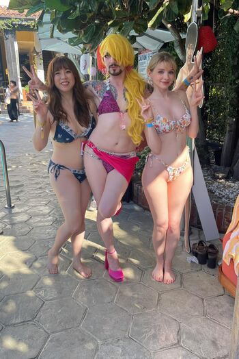 Full leaked Peachmilky private onlyfans photo