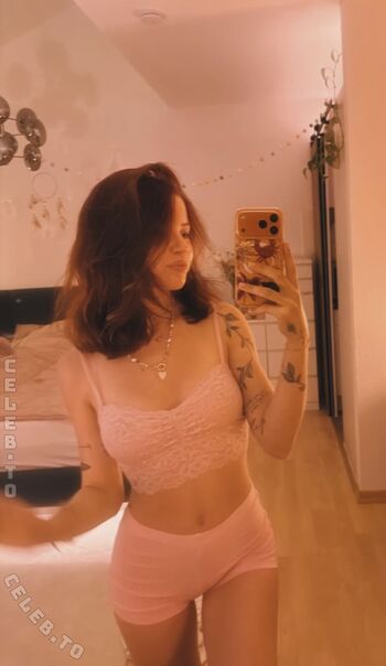 Full leaked Phline private onlyfans photo