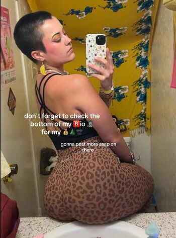 Full leaked Pixieloki private onlyfans photo