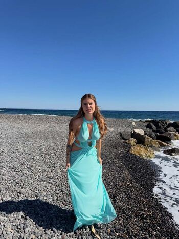 Full leaked Romyreiner private onlyfans photo
