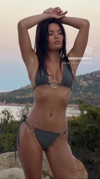 Full leaked Sophia vantuno private onlyfans photo