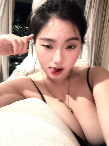 strawbeary_th