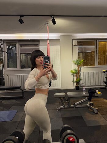 Full leaked Turkish girls private onlyfans photo