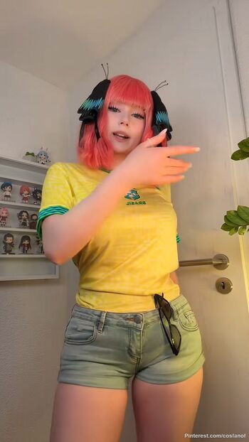 Full leaked Upminaa private onlyfans photo