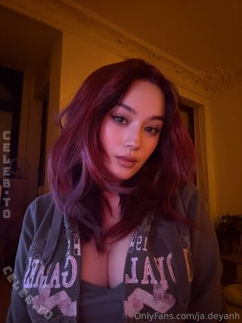 Full leaked Vylerria private onlyfans photo