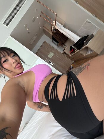 Full leaked Waifumay private onlyfans photo