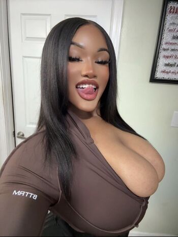 Full leaked Yokopanx private onlyfans photo
