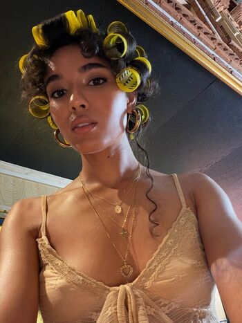 Full leaked Yovanna ventura page private onlyfans photo