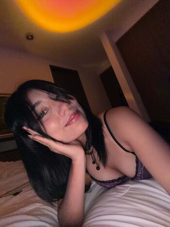 Full leaked Yuitenaa private onlyfans photo